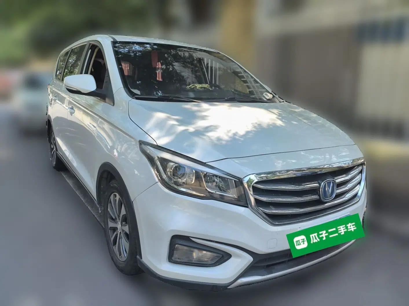 CHANGAN Lingxuan 2017 1.6L Manual Happiness Edition — миниатюра 3