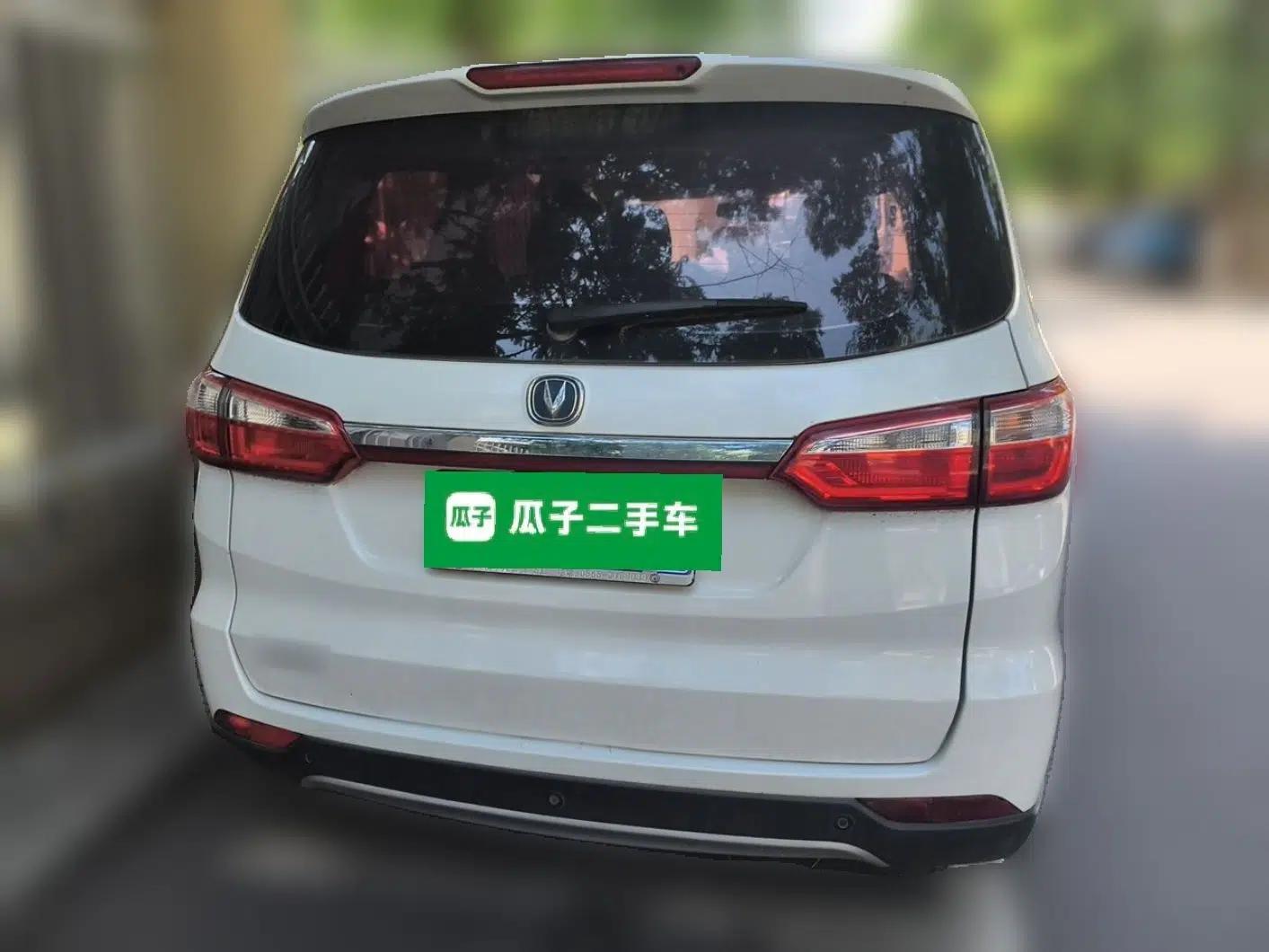 CHANGAN Lingxuan 2017 1.6L Manual Happiness Edition — миниатюра 5