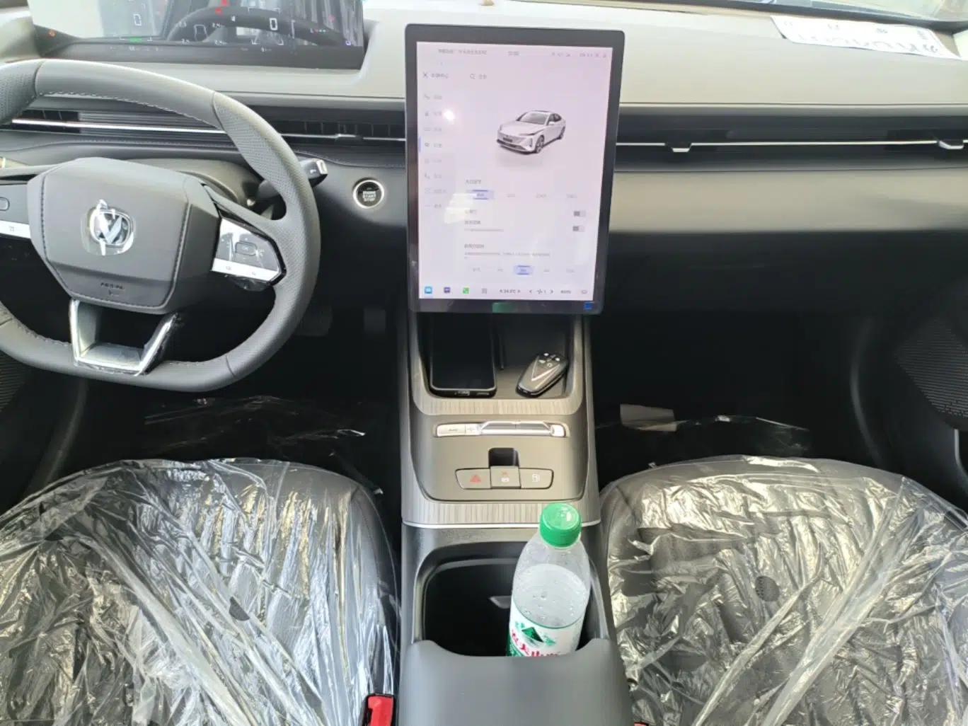 CHANGAN Eado PHEV 2025 Smart New Blue Whale 145KM Battleship Edition — миниатюра 15