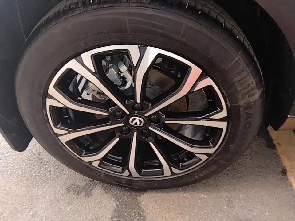 CHANGAN CS55PLUS PHEV 2025 Smart New Blue Whale 125km Battleship Edition — миниатюра 11