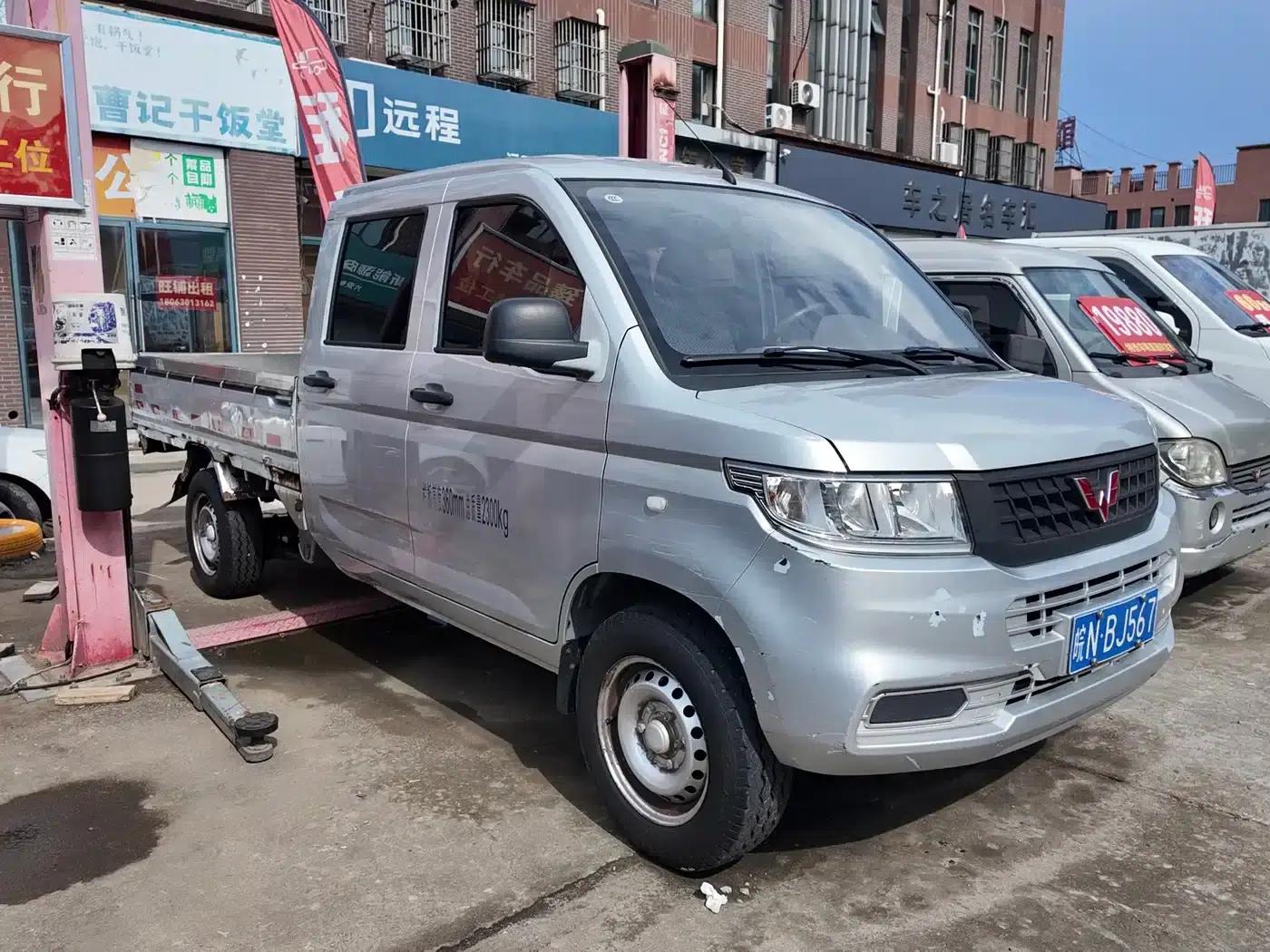 Wuling Rongguang New Card 2019 Model 1.5L Double Cab L3C — миниатюра 3