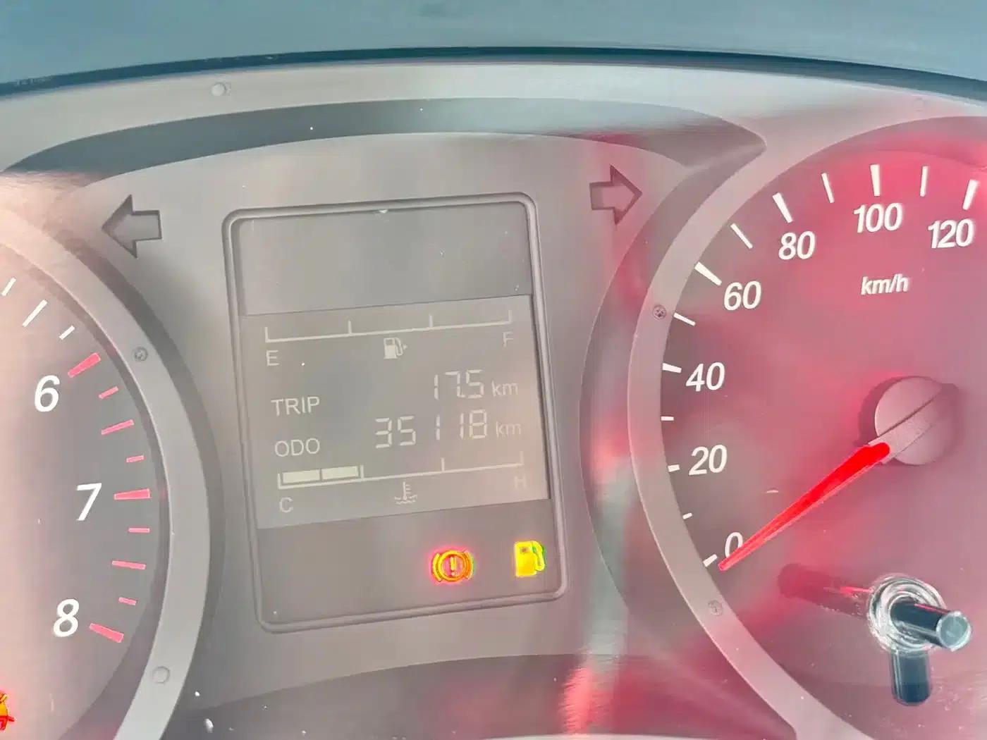 Wuling Hongguang PLUS 2019 1.5T Manual Standard 5-Seater — миниатюра 16