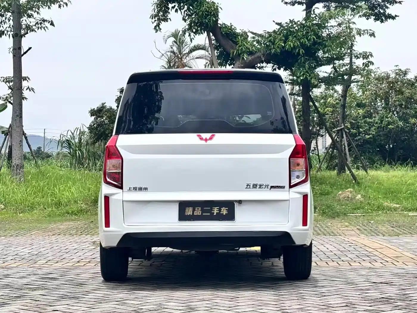 Wuling Hongguang PLUS 2019 1.5T Manual Standard 5-Seater — миниатюра 5