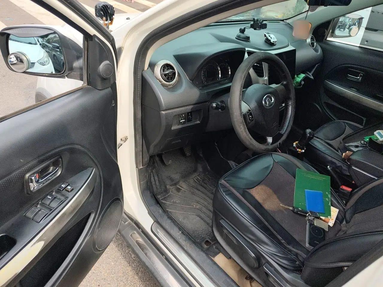Great Wall M4 2012 1.5L Manual Comfort Version — миниатюра 16