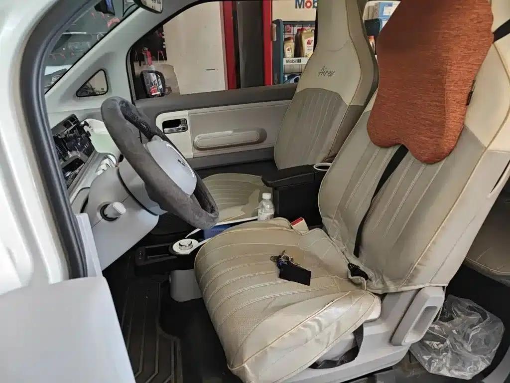 Wuling Air ev Clear Sky 2023 Model, Four-Seat - Advanced Edition — миниатюра 12