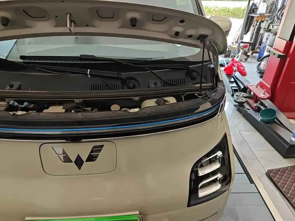 Wuling Air ev Clear Sky 2023 Model, Four-Seat - Advanced Edition — миниатюра 24