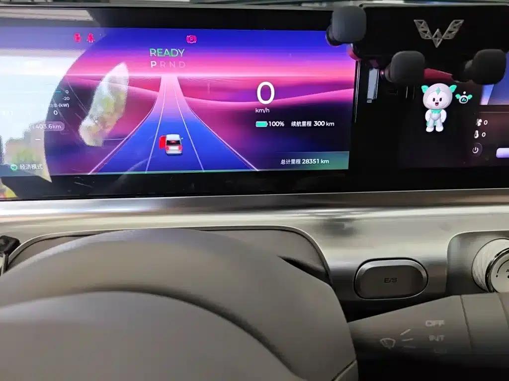 Wuling Air ev Clear Sky 2023 Model, Four-Seat - Advanced Edition — миниатюра 9