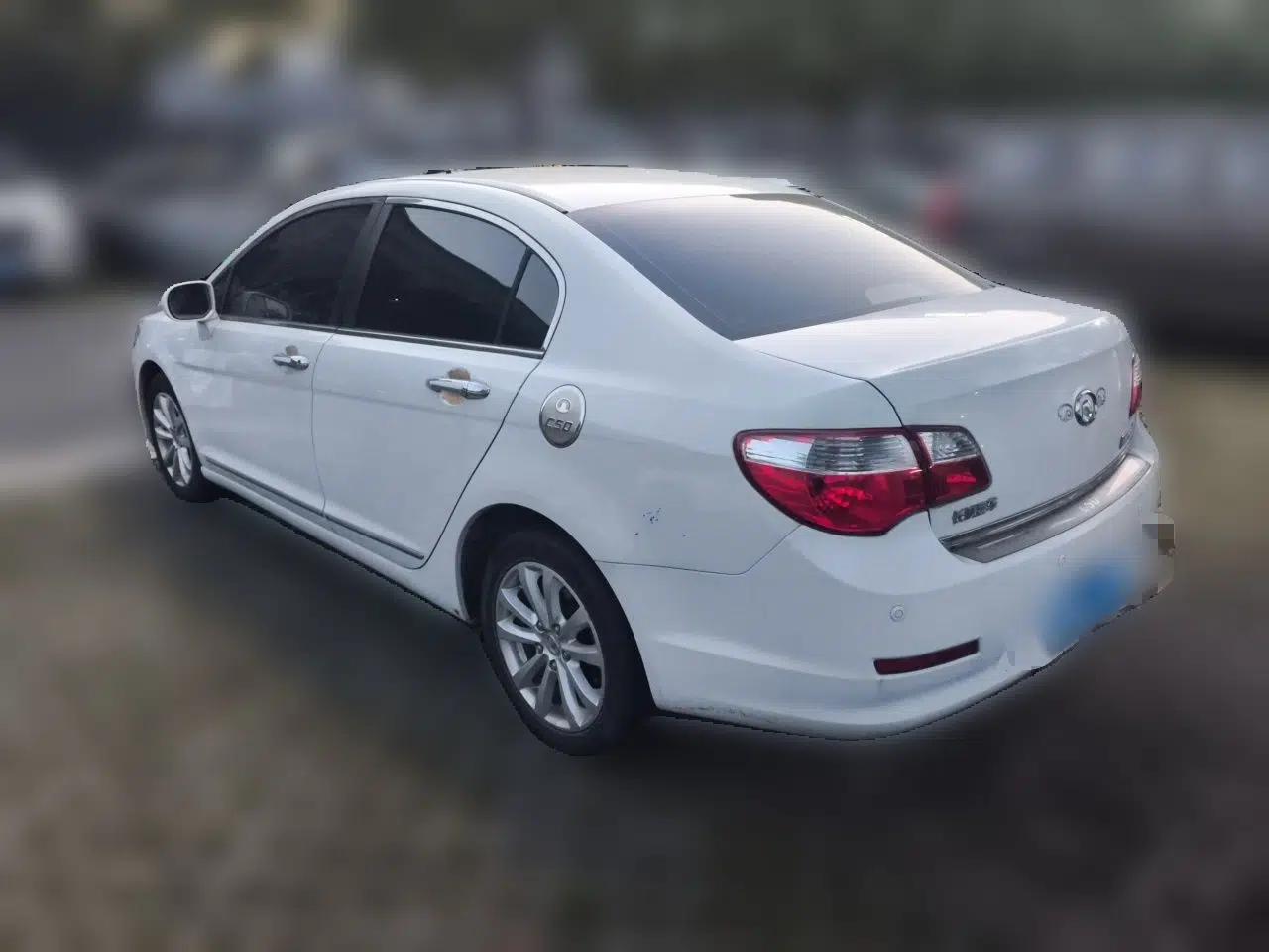 Great Wall C50 2012 1.5T Manual Fashion Edition — миниатюра 4