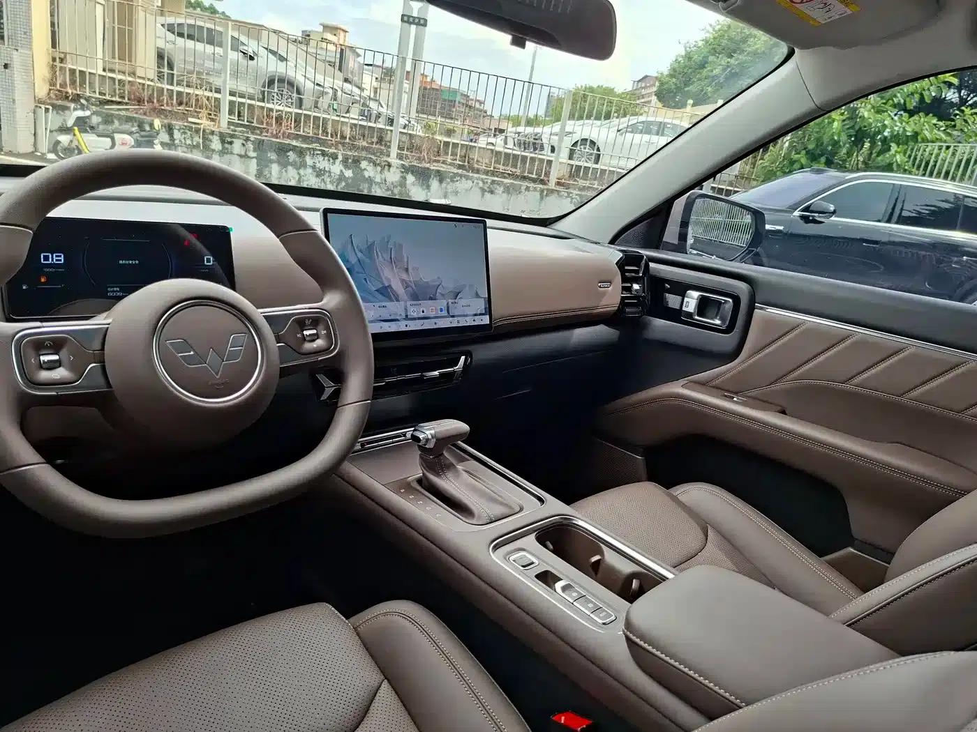 Starlight 560 2026 Model 1.5T CVT Elite — миниатюра 15