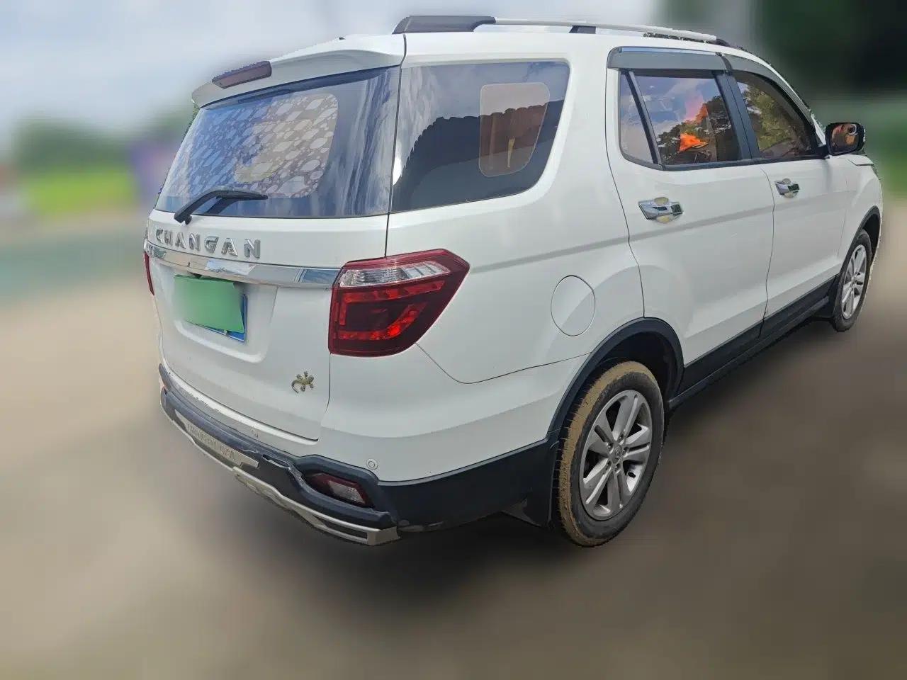 CHANGAN OSHAN CX70 2016 1.6L Manual Luxury Model — миниатюра 6