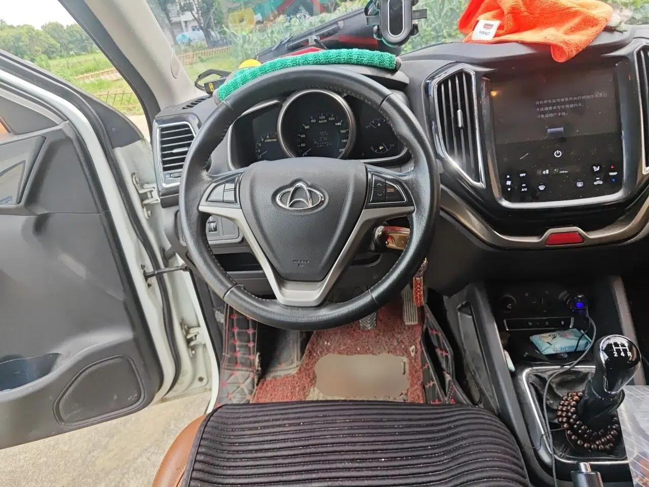 CHANGAN OSHAN CX70 2016 1.6L Manual Luxury Model — миниатюра 10