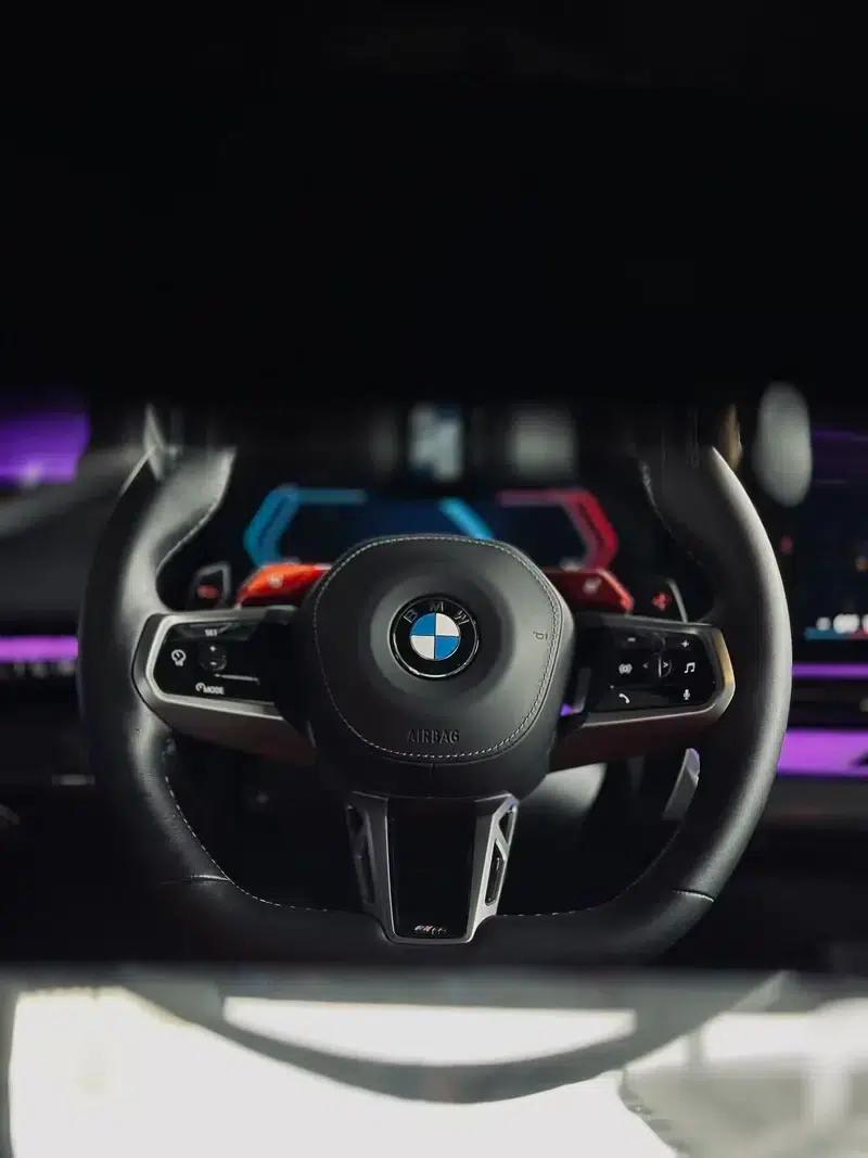 BMW M5 PHEV 2025 Model M5 — миниатюра 20