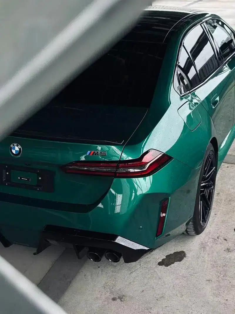 BMW M5 PHEV 2025 Model M5 — миниатюра 3