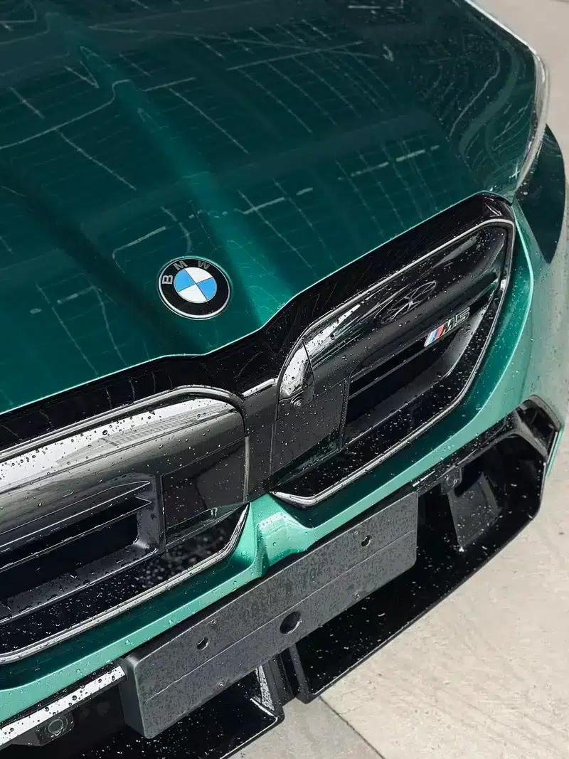 BMW M5 PHEV 2025 Model M5 — миниатюра 5