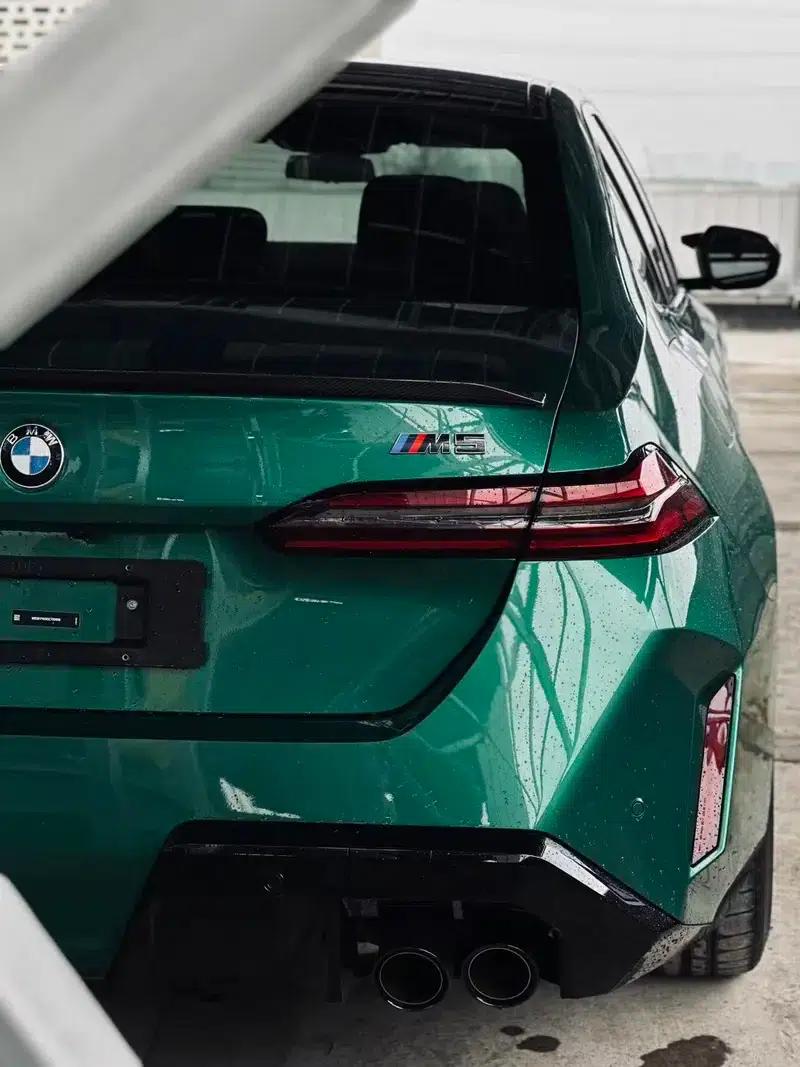 BMW M5 PHEV 2025 Model M5 — миниатюра 10