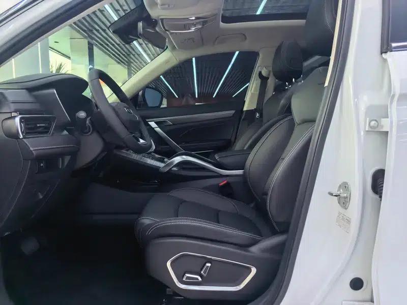 Geely Boyue 2021 Million Edition 1.8TD DCT 2WD Luxury — миниатюра 16