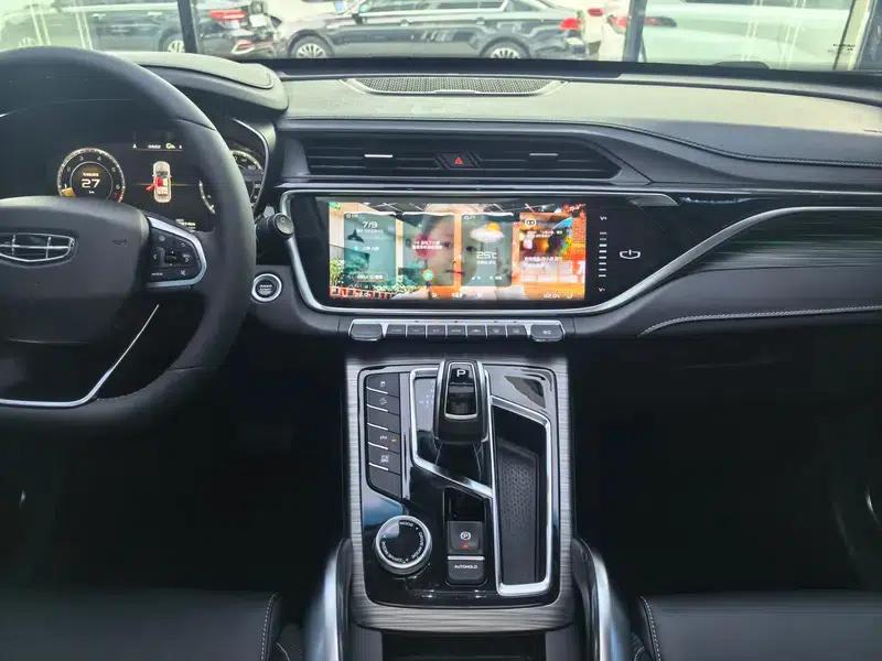 Geely Boyue 2021 Million Edition 1.8TD DCT 2WD Luxury — миниатюра 8