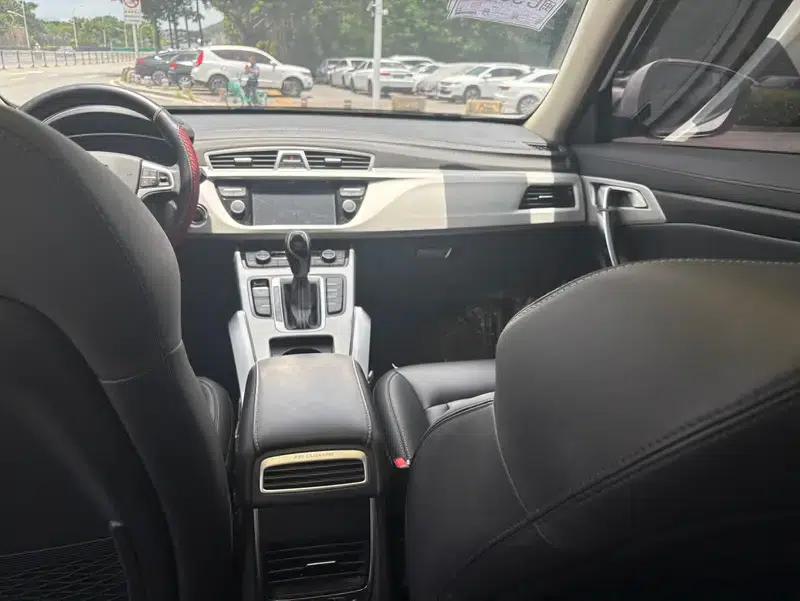 Geely Boyue 2018 1.8TD Automatic 2WD Smart Supreme Edition 4G Connected Version — миниатюра 7
