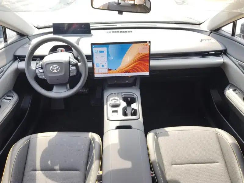 Toyota BZ5 2025 550 PRO — миниатюра 11