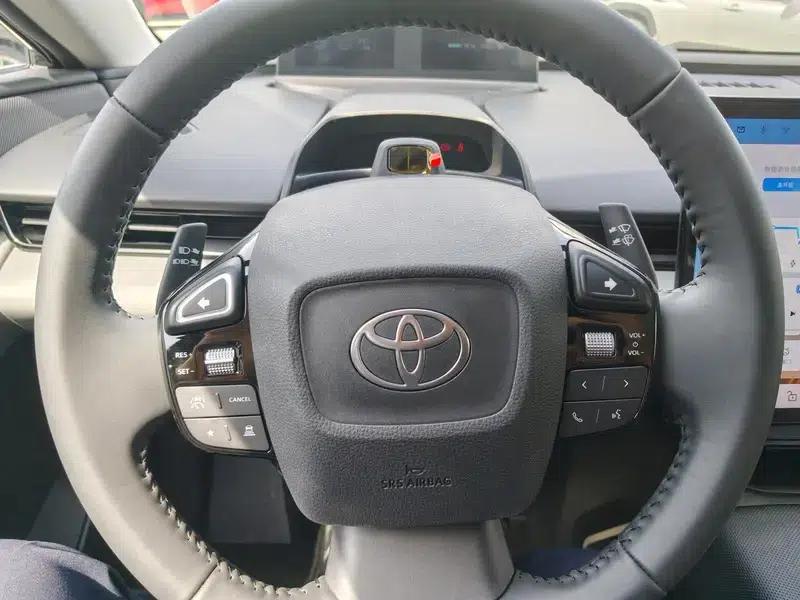 Toyota BZ5 2025 550 PRO — миниатюра 13