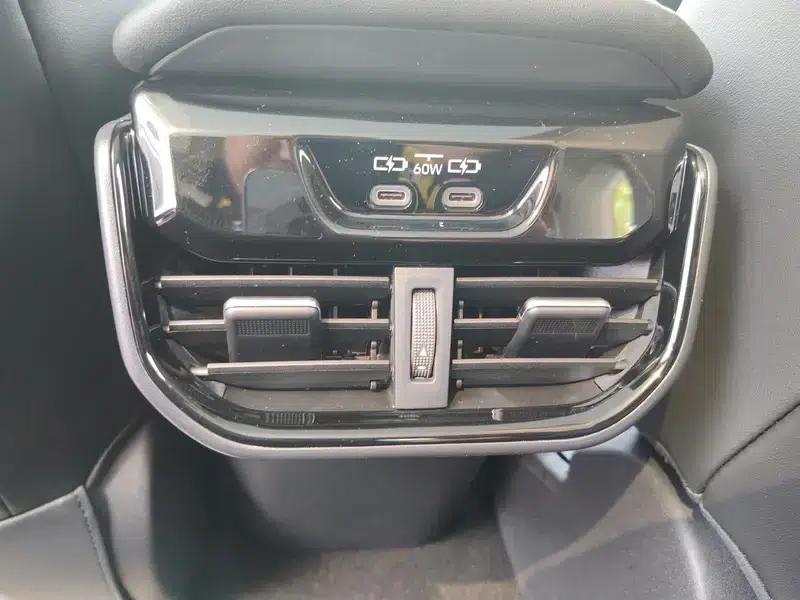 Toyota BZ5 2025 550 PRO — миниатюра 9