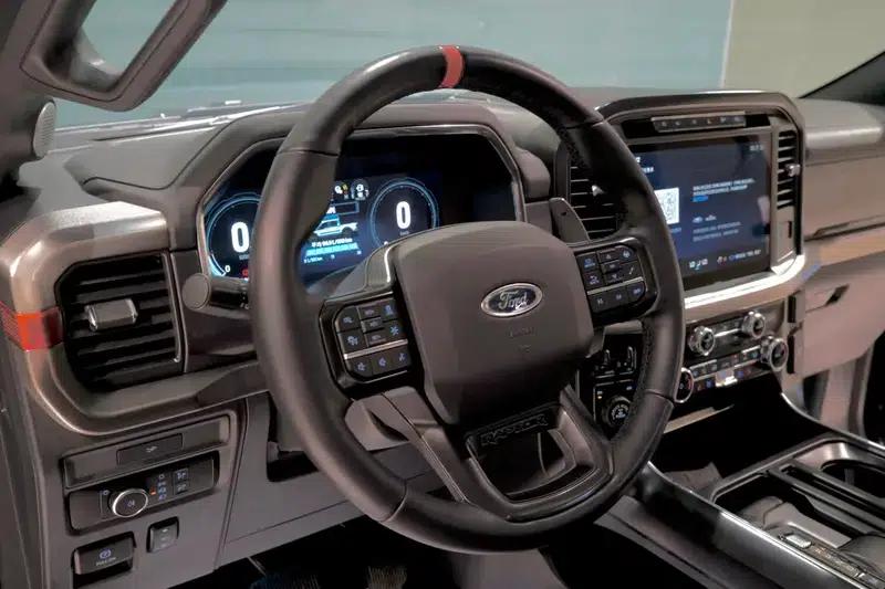 2022 Ford F-150 Raptor EcoBoost 3.5T V6 — миниатюра 13
