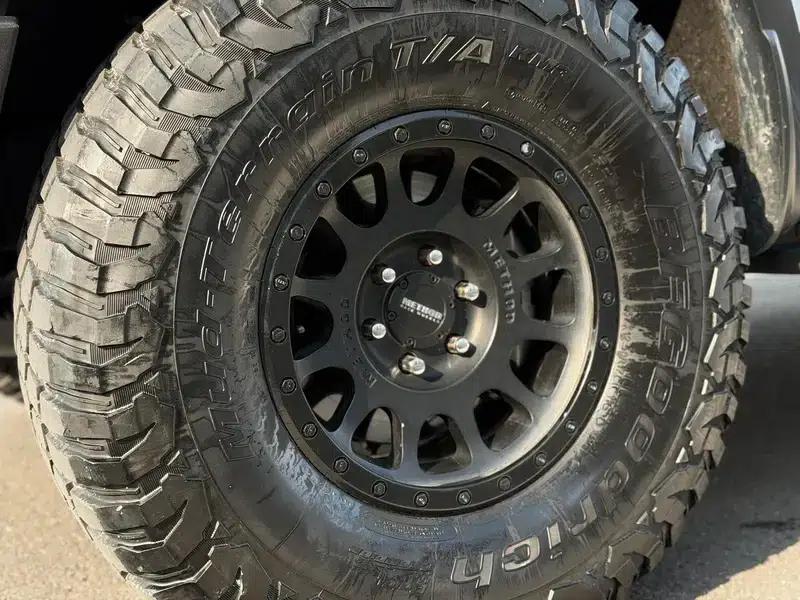 2023 Ford F-150 Raptor EcoBoost 3.5T V6 — миниатюра 14