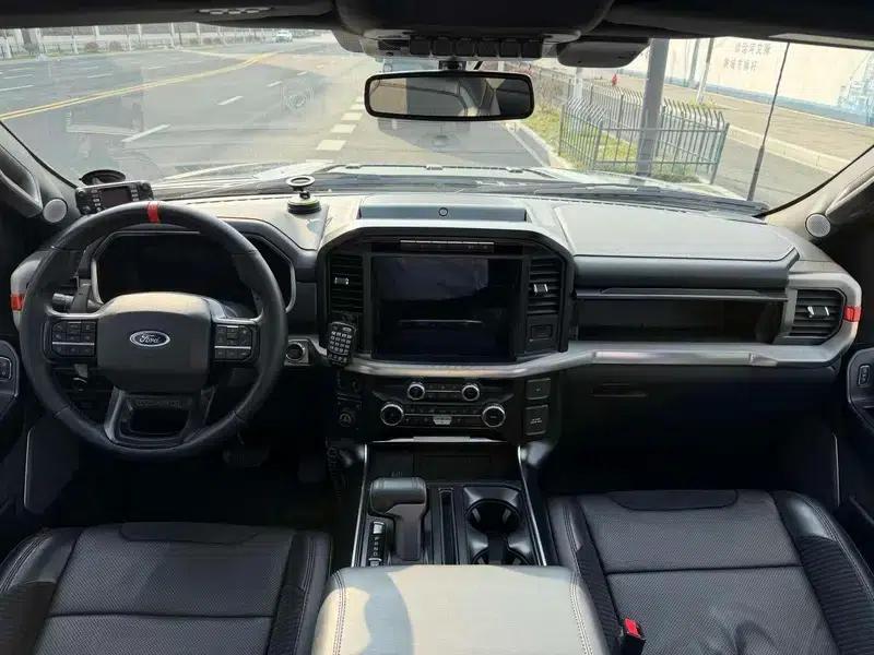 2023 Ford F-150 Raptor EcoBoost 3.5T V6 — миниатюра 15