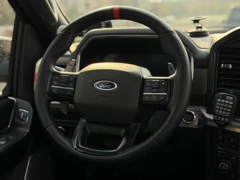 2023 Ford F-150 Raptor EcoBoost 3.5T V6 — миниатюра 17