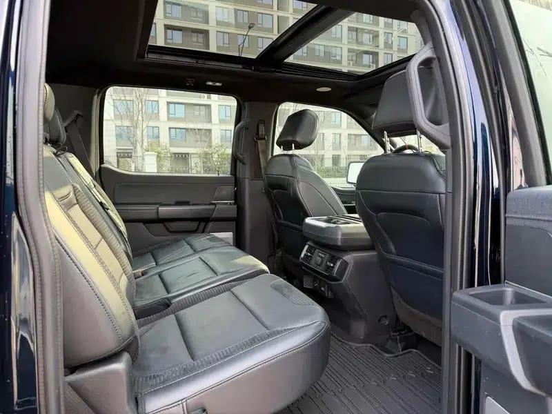 2023 Ford F-150 Raptor EcoBoost 3.5T V6 — миниатюра 21
