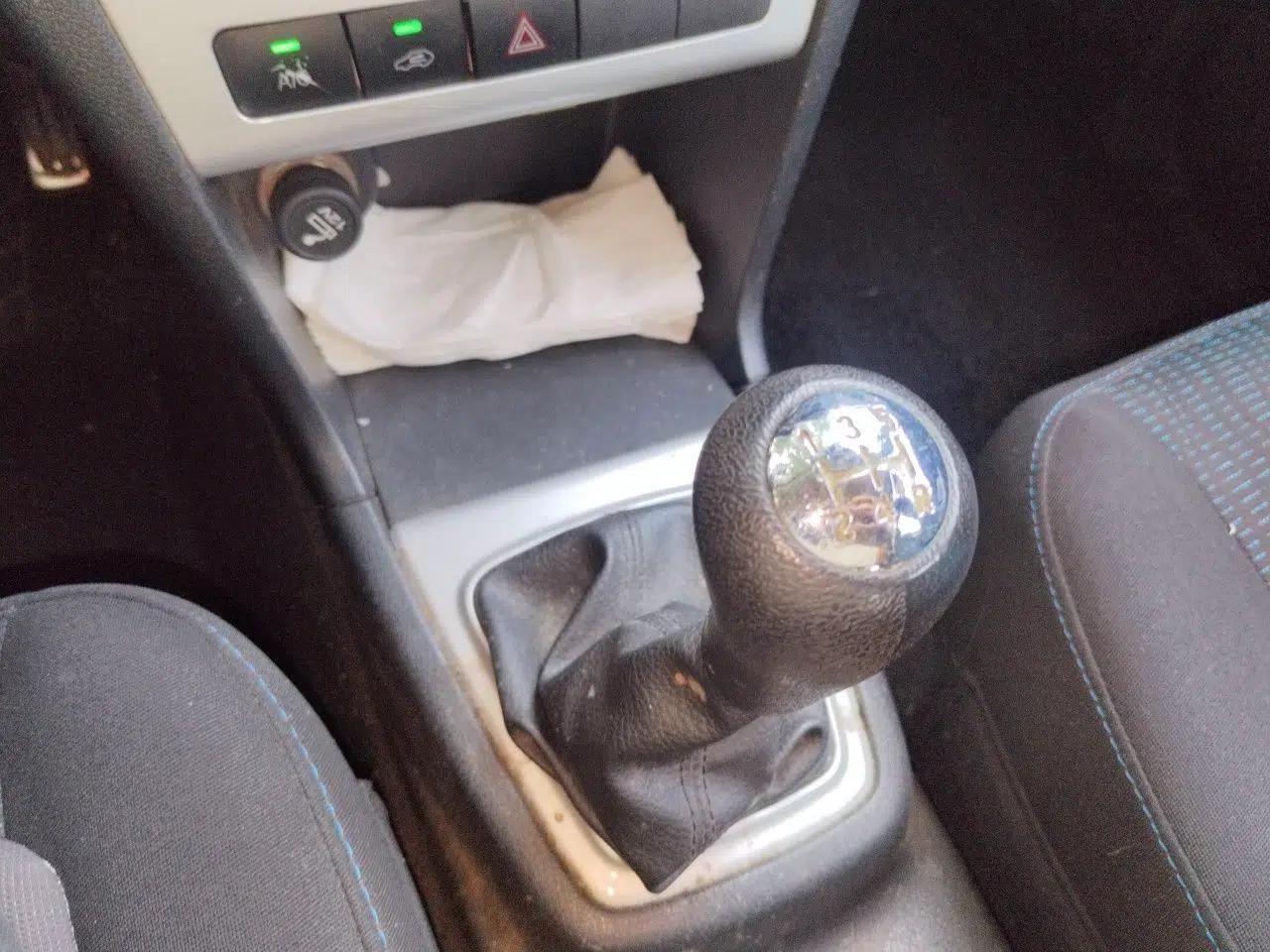 CHANGAN KAICHENG Ounuo S 2014 1.5L Base Version — миниатюра 14