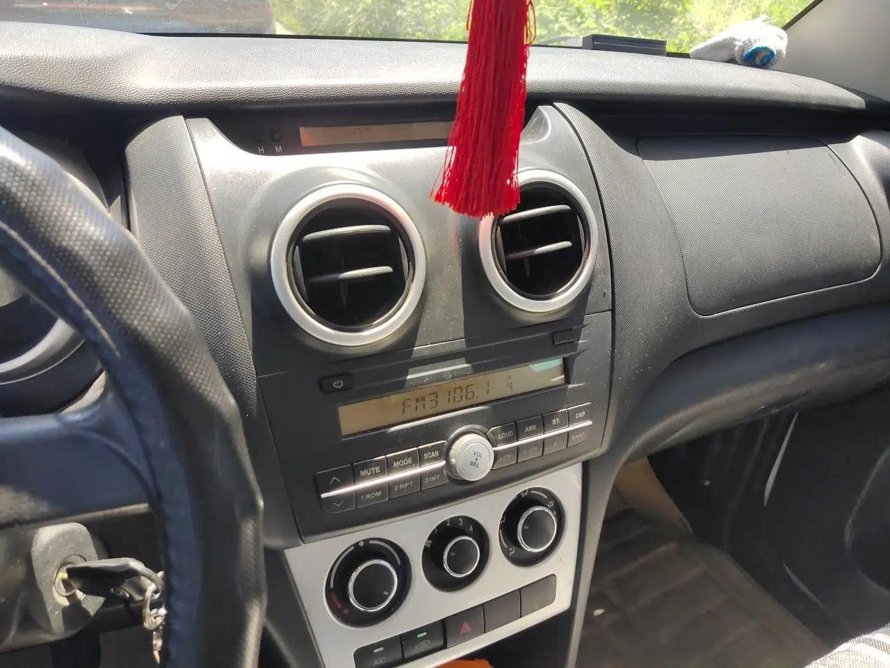 CHANGAN KAICHENG Ounuo S Changan van, 5 seats, 1.5-liter manual transmission — миниатюра 13