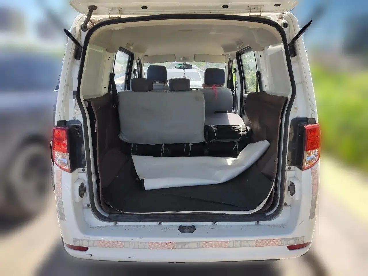 CHANGAN KAICHENG Ounuo S Changan van, 5 seats, 1.5-liter manual transmission — миниатюра 19