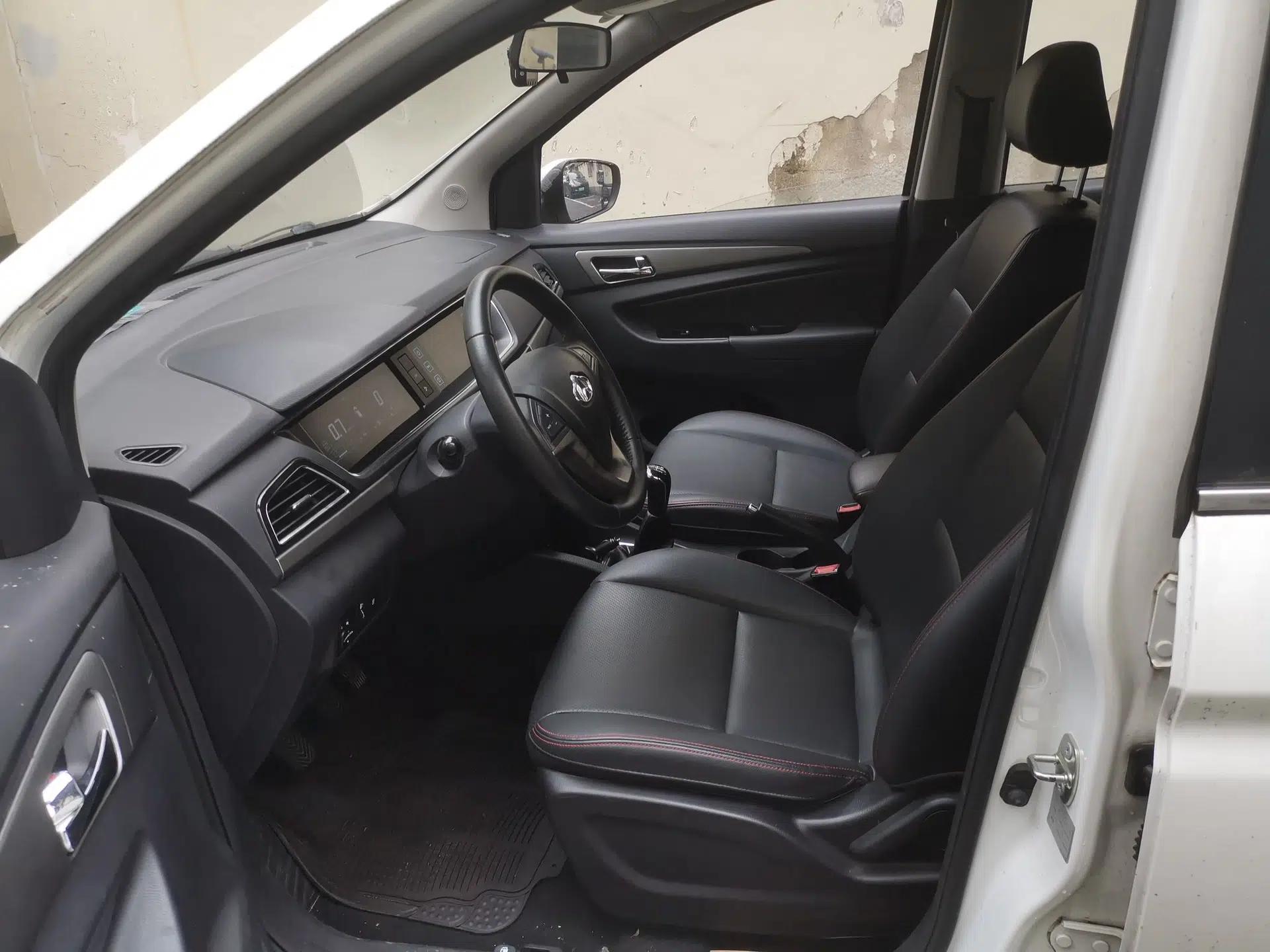 CHANGAN KAICHENG Oushang A600 2016 1.5L Manual Luxury 7-Seater — миниатюра 14