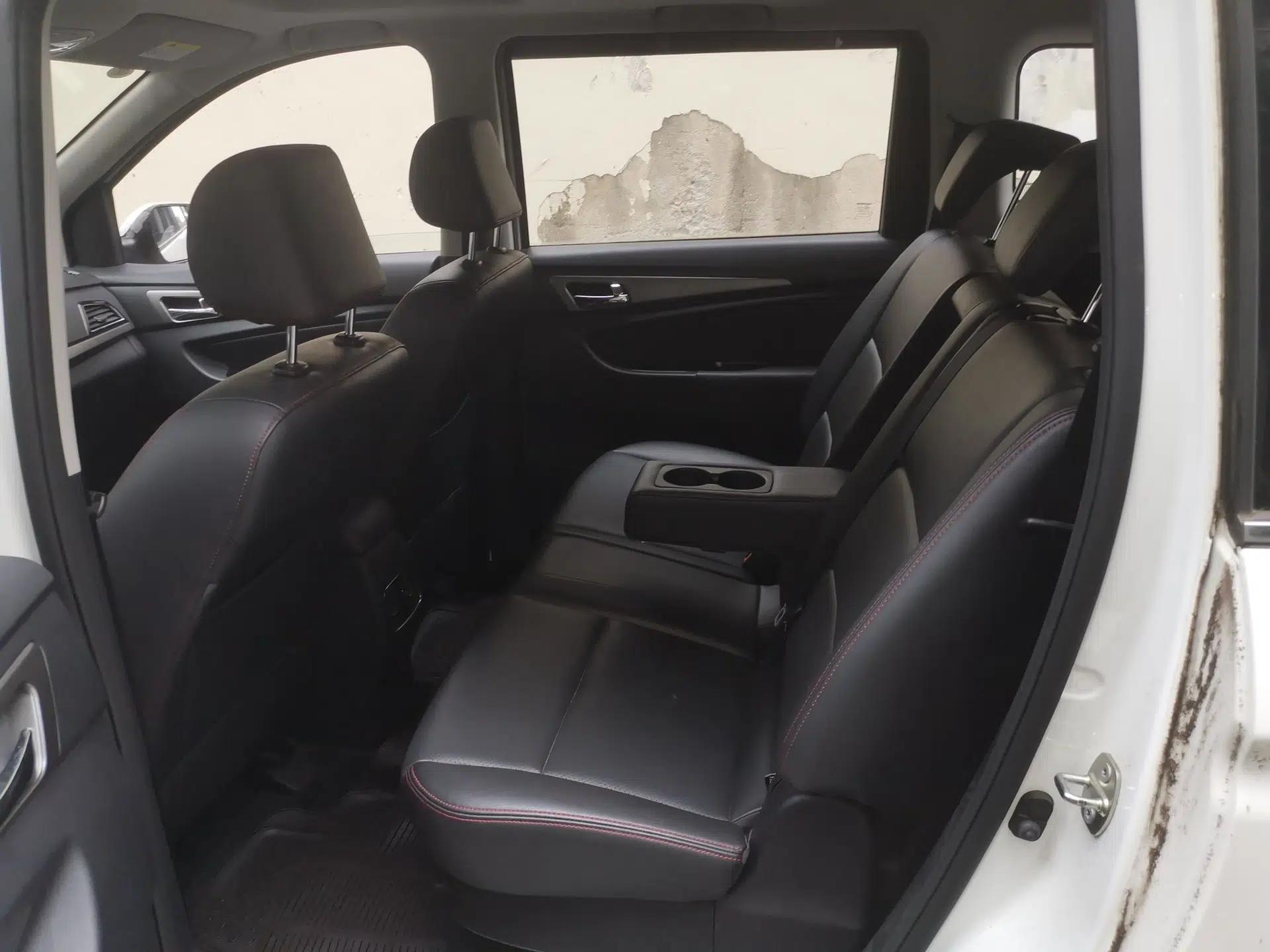 CHANGAN KAICHENG Oushang A600 2016 1.5L Manual Luxury 7-Seater — миниатюра 20