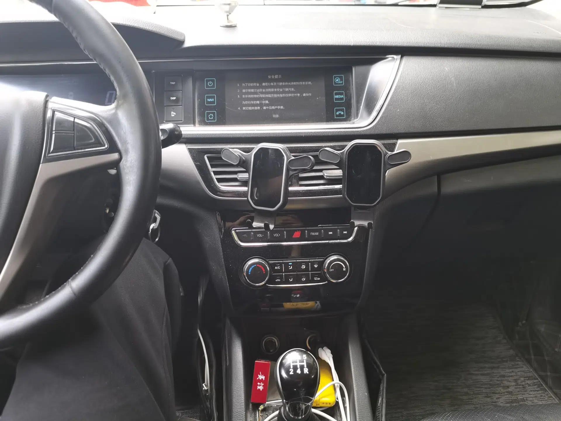 CHANGAN KAICHENG Oushang A600 2016 1.5L Manual Luxury 7-Seater — миниатюра 13