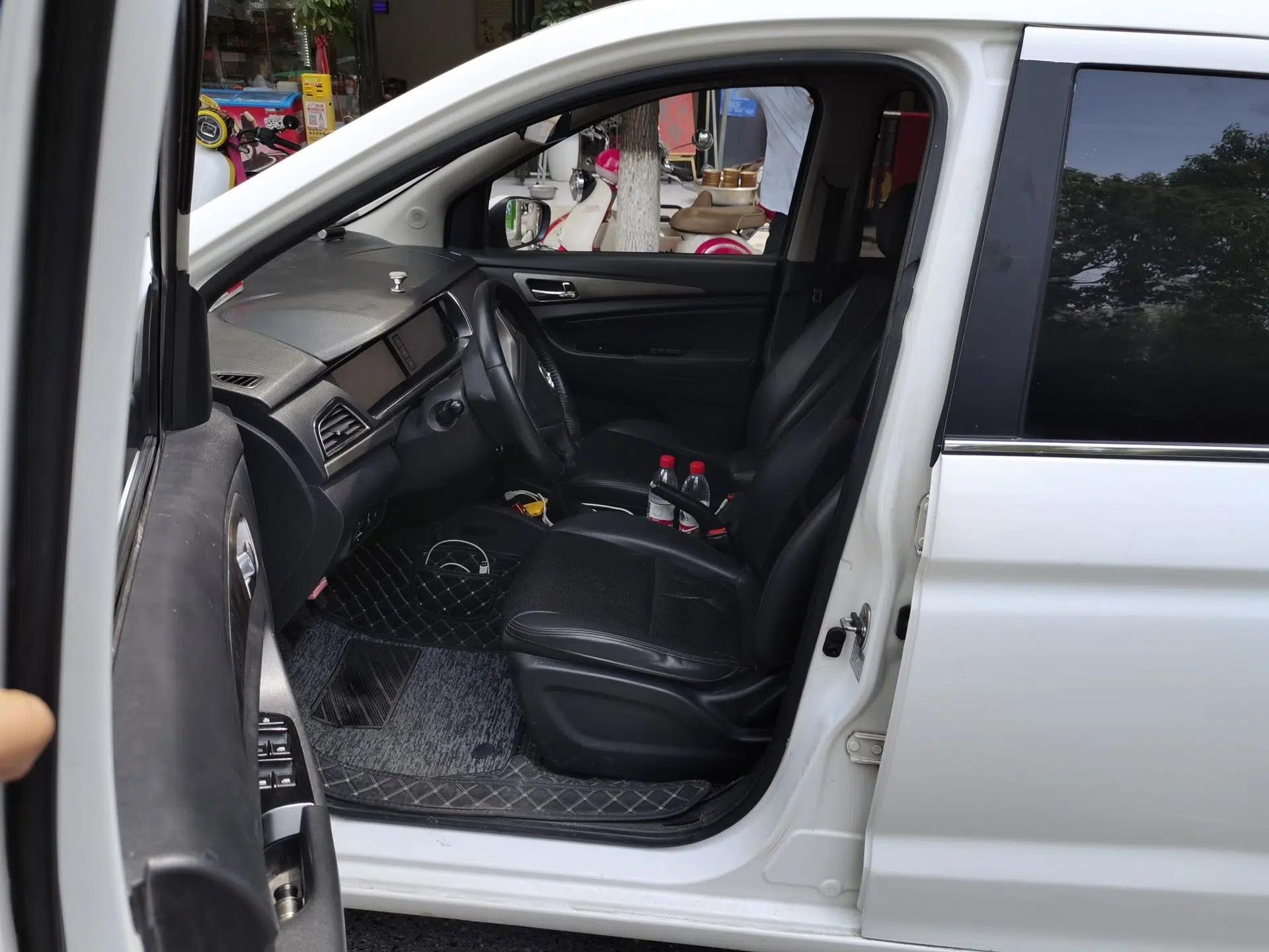 CHANGAN KAICHENG Oushang A600 2016 1.5L Manual Luxury 7-Seater — миниатюра 15