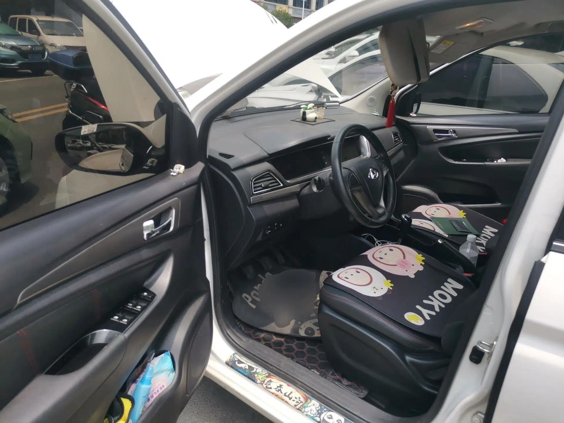 CHANGAN KAICHENG Oushang A600 2016 1.5L Manual Luxury 7-Seater — миниатюра 16
