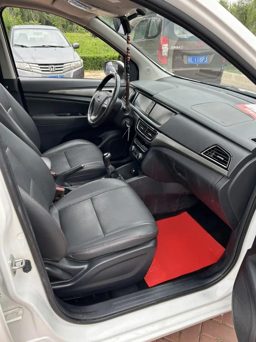 CHANGAN KAICHENG Oushang A600 2016 1.5L Manual Luxury 7-Seater — миниатюра 17