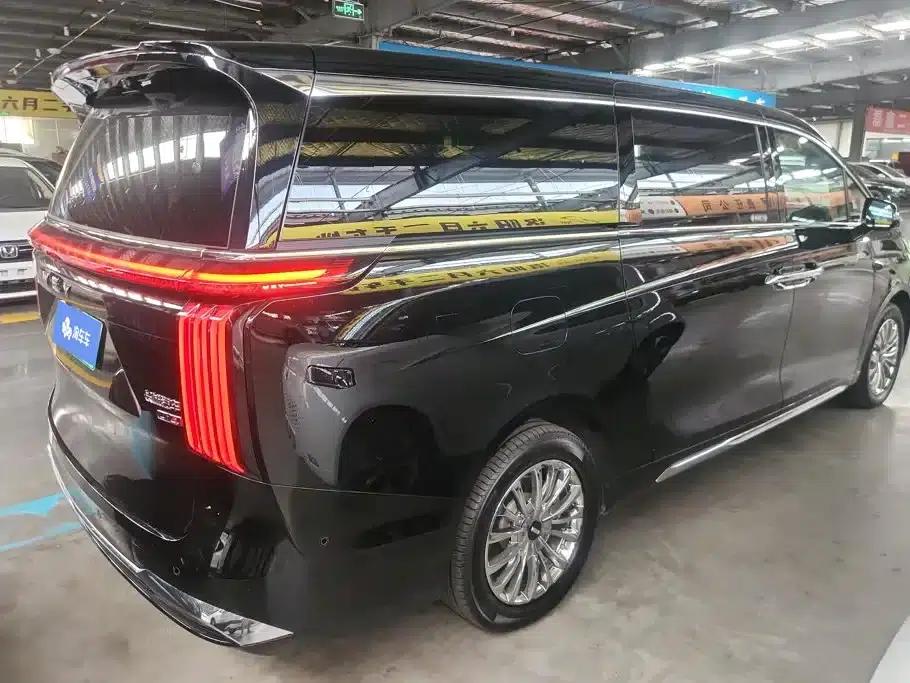 Weipai Gaoshan 2025 Model 4WD Gaoshan 9 — миниатюра 3