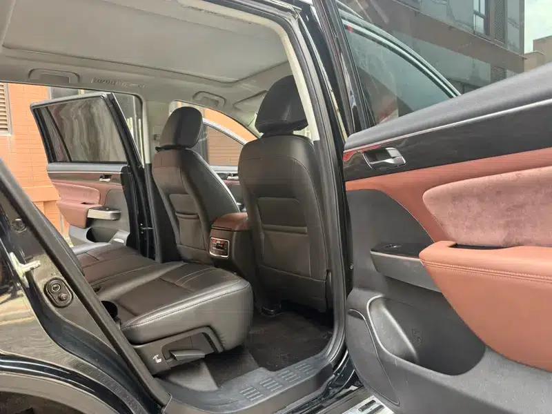 Trumpchi GS8 2017 320T 2WD Premium Edition 7-Seater — миниатюра 9
