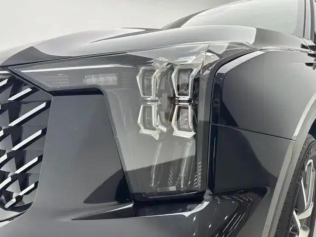 Trumpchi GS8 2022 Navigator Series 2.0TGDI 2WD Luxury Intelligent Connected 7-Seater — миниатюра 12
