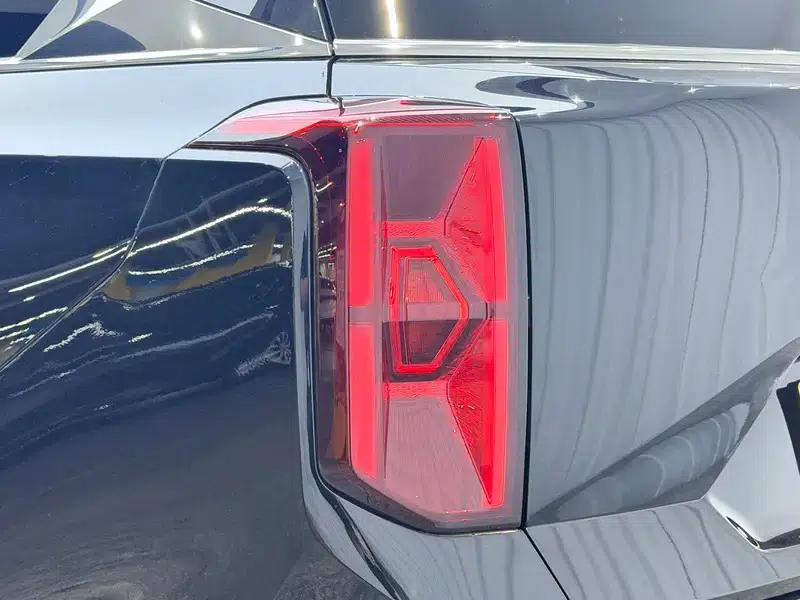Trumpchi GS8 2022 Navigator Series 2.0TGDI 2WD Luxury Intelligent Connected 7-Seater — миниатюра 13