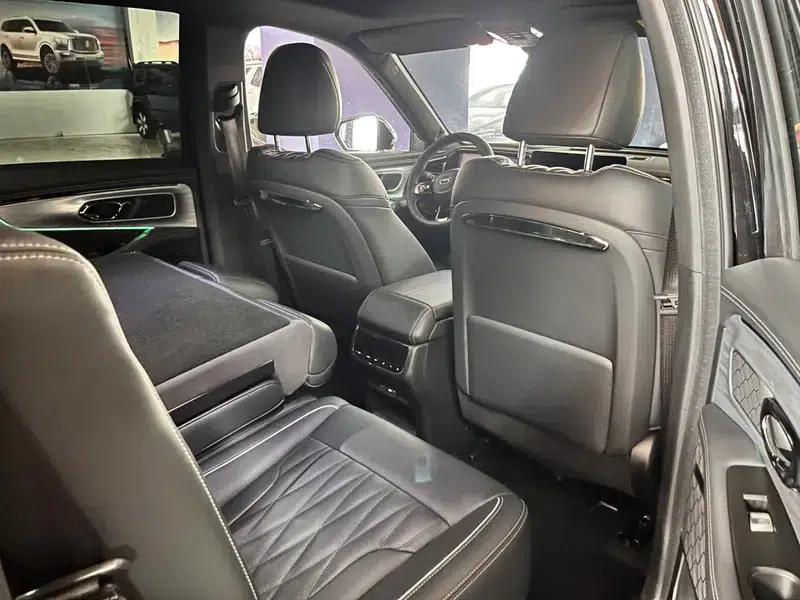 Trumpchi GS8 2022 Dual Engine Series 2.0TM Hybrid 2WD Premium Edition 7-Seater — миниатюра 16