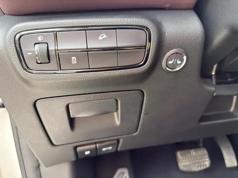Trumpchi M6 2021 270T Automatic Luxury Edition 6-seater — миниатюра 13