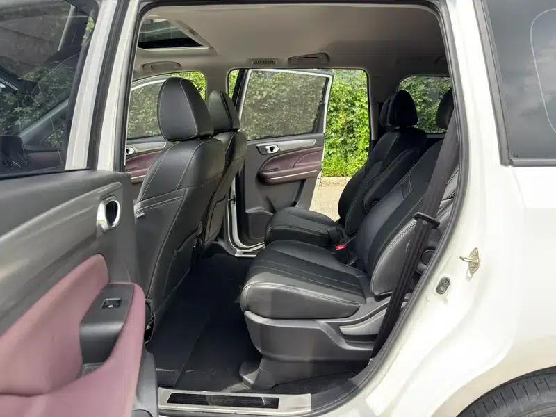 Trumpchi M6 2021 270T Automatic Luxury Edition 6-seater — миниатюра 16