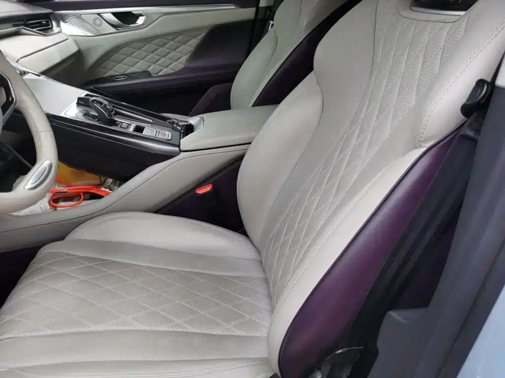 Wey brand Mocha 2021 2.0T 2WD Special Edition — миниатюра 8