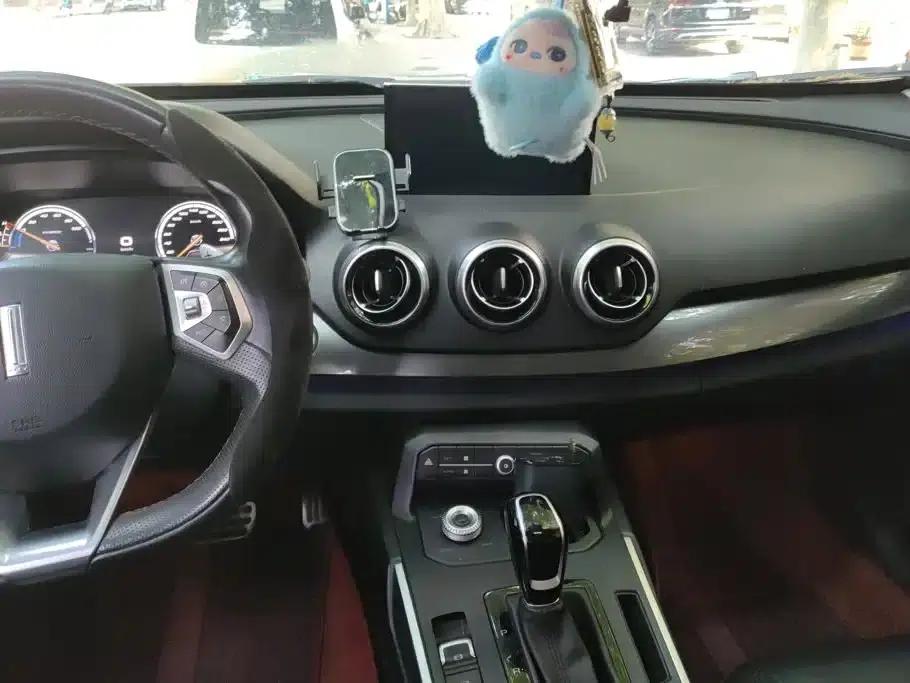 Wey P8 2018 2.0T Flagship Edition — миниатюра 13