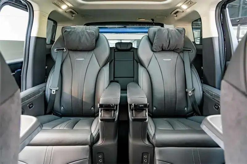 Hongqi HQ9 PHEV 2024 AWD Luxury Edition — миниатюра 17