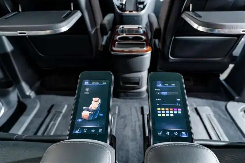 Hongqi HQ9 PHEV 2024 AWD Luxury Edition — миниатюра 23